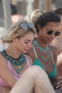 Lais Ribeiro Sexy TheFappeningBlog.com 6.jpg