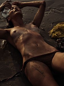 Carolyn Murphy Topless & Sexy15.jpg