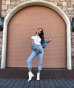 Erika Costell Sexy TheFappeningBlog.com 23.jpg