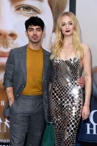 Sophie Turner Sexy TheFappeningBlog.com 1.jpg