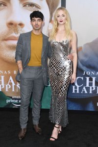 Sophie Turner Sexy TheFappeningBlog.com 7.jpg