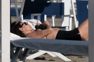 Ilaria D'Amico Sexy TheFappeningBlog.com 3.jpg