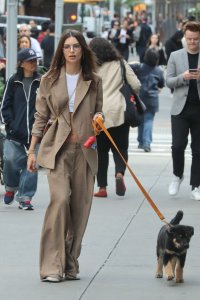 Emily Ratajkowski Sexy TheFappeningBlog.com 17.jpg