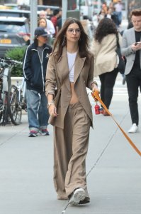 Emily Ratajkowski Sexy TheFappeningBlog.com 29.jpg