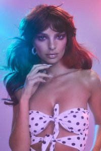 Emily Ratajkowski Sexy TheFappeningBlog.com 3.jpg