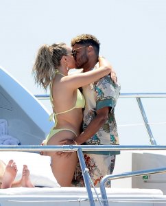 Perrie Edwards Sexy TheFappeningBlog.com 2.jpg