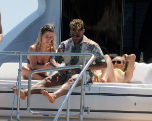 Perrie Edwards Sexy TheFappeningBlog.com 77.jpg