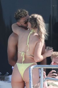 Perrie Edwards Sexy TheFappeningBlog.com 128.jpg