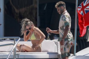 Perrie Edwards Sexy TheFappeningBlog.com 160.jpg