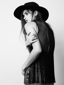 Karina Nicholson Nude TheFappeningBlog.com 5.jpg