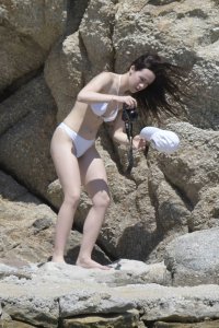 Aurora Ramazzotti Sexy TheFappeningBlog.com 3.jpg