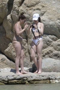 Aurora Ramazzotti Sexy TheFappeningBlog.com 36.jpg