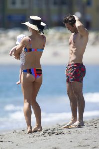 Vogue Williams Sexy TheFappeningBlog.com 6.jpg