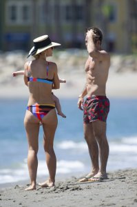 Vogue Williams Sexy TheFappeningBlog.com 5.jpg