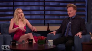 Sophie Turner Braless TheFappeningBlog.com 3.jpg