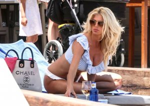 Victoria Silvstedt Sexy TheFappeningBlog.com 33.jpg