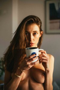 Samuela Gorska Nude TheFappeningBlog.com 6.jpg