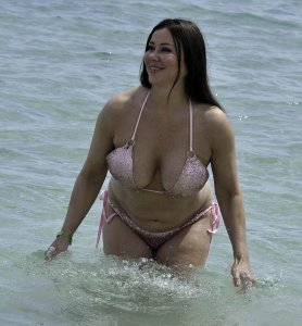 Lisa Appleton Sexy TheFappeningBlog.com 14.jpg