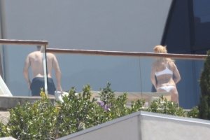 Pamela Anderson Nude Sexy TheFappeningBlog.com 25.jpg