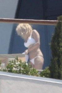 Pamela Anderson Nude Sexy TheFappeningBlog.com 33.jpg