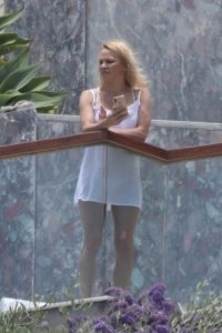 Pamela Anderson Nude Sexy TheFappeningBlog.com 54.jpg