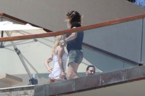 Pamela Anderson Nude Sexy TheFappeningBlog.com 64.jpg