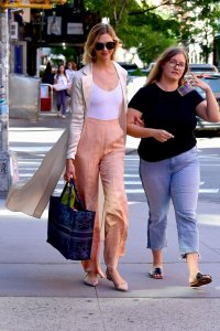 Karlie Kloss Sexy TheFappeningBlog.com 2.jpg