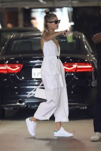 Hailey Bieber Sexy TheFappeningBlog.com 12.jpg