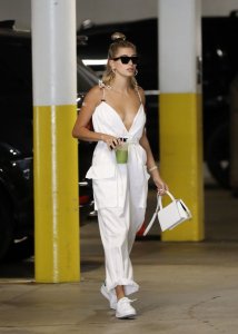 Hailey Bieber Sexy TheFappeningBlog.com 27.jpg