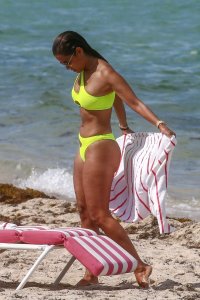 Rocsi Diaz Sexy TheFappeningBlog.com 14.jpg