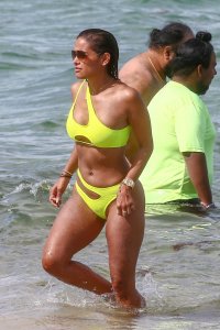 Rocsi Diaz Sexy TheFappeningBlog.com 22.jpg