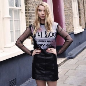 Anya Taylor Joy Sexy TheFappeningBlog.com 10.jpg