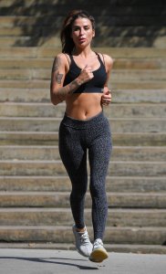 Jenny Thompson Sexy TheFappeningBlog.com 2.jpg