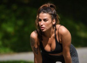 Jenny Thompson Sexy TheFappeningBlog.com 44.jpg