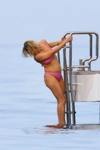Kate Hudson Sexy TheFappeningBlog.com 13.jpg