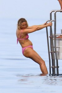 Kate Hudson Sexy TheFappeningBlog.com 17.jpg