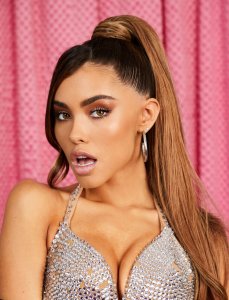 Madison Beer Sexy TheFappeningBlog.com 3.jpg