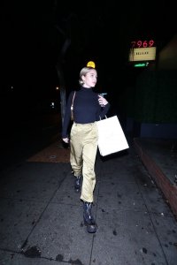 Delilah Hamlin Sexy TheFappeningBlog.com 2.jpg