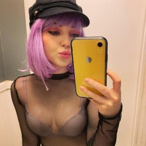 Sammi Hanratty TheFappeningBlog.com 1.jpg