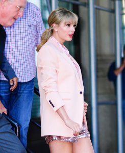 Taylor Swift Sexy TheFappeningBlog.com 42.jpg