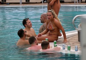 Ellie Brown Sexy TheFappeningBlog.com 40.jpg