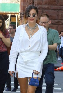 Bella Thorne Sexy TheFappeningBlog.com 46.jpg