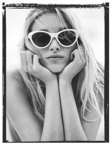 Elsa Hosk Topless 4.jpg