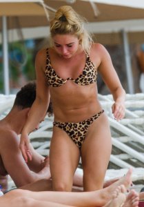 Gabby Allen Sexy TheFappeningBlog.com 2.jpg