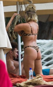 Gabby Allen Sexy TheFappeningBlog.com 40.jpg