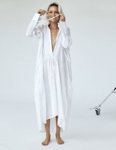 Charlotte Carey Nude TheFappeningBlog.com 17.jpg