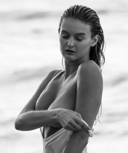 Andie Arthur Nude TheFappeningBlog.com 4.jpg