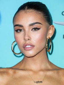 Madison Beer Sexy TheFappeningBlog.com 31.jpg