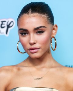 Madison Beer Sexy TheFappeningBlog.com 41.jpg
