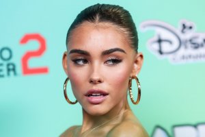 Madison Beer Sexy TheFappeningBlog.com 39.jpg